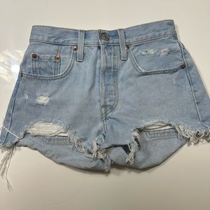 Levi’s 501 denim shorts